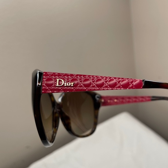 Dior Sunglasses - Picture 14 of 14